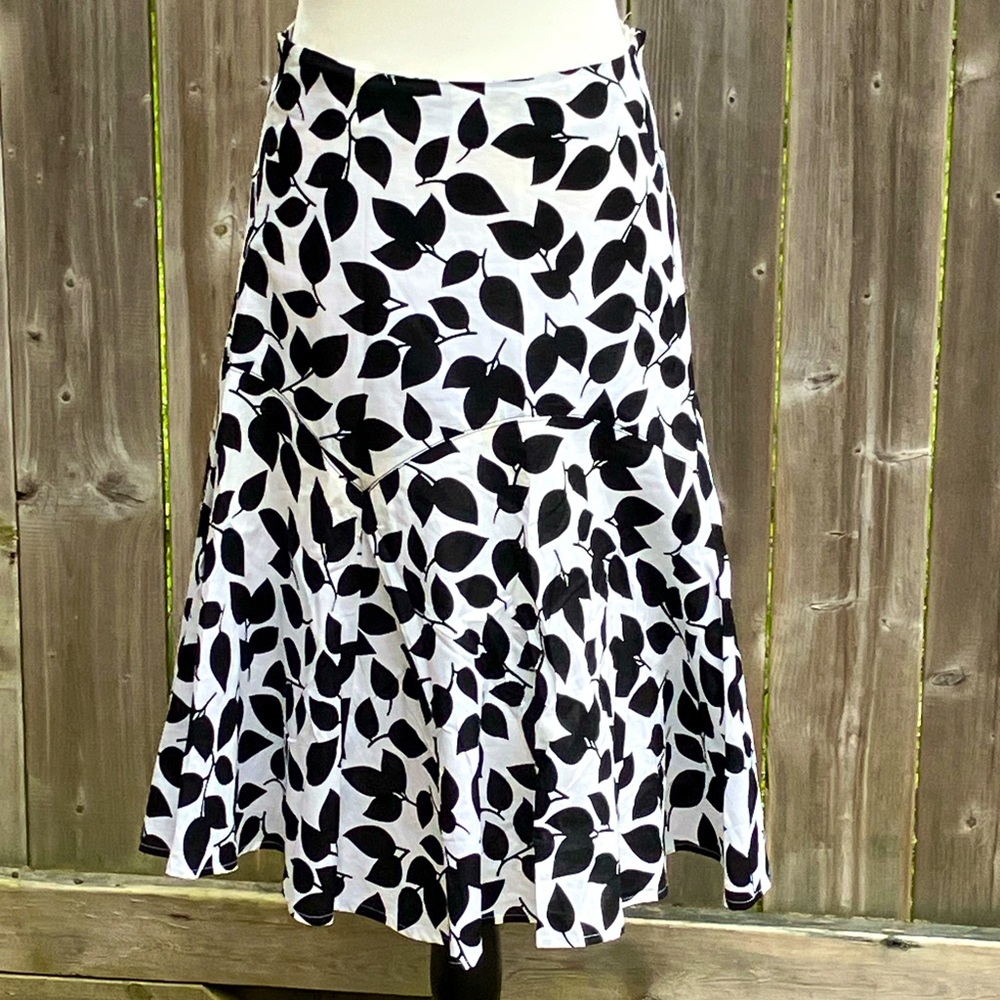 Y2K White Skirt with Black Leaves Design